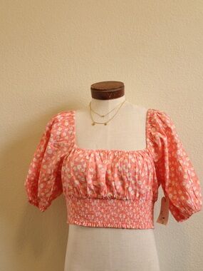 Billabong Pink Floral Puff Sleeve Crop Top
